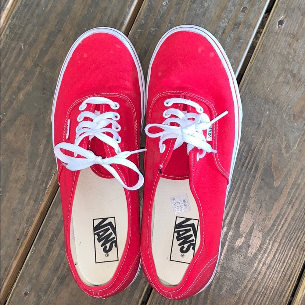 Vans size 11 in men’s.